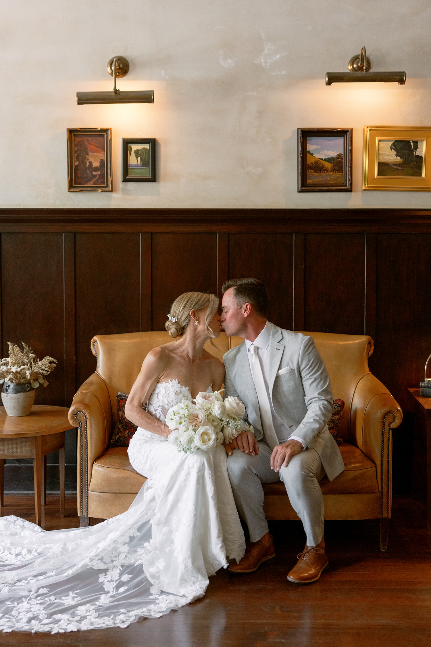 Matteis Tavern wedding photos