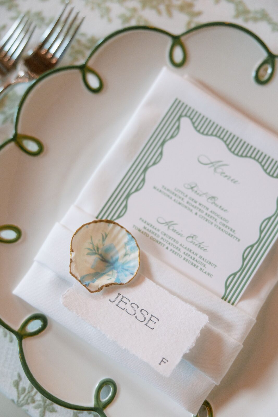 Seashell wedding details