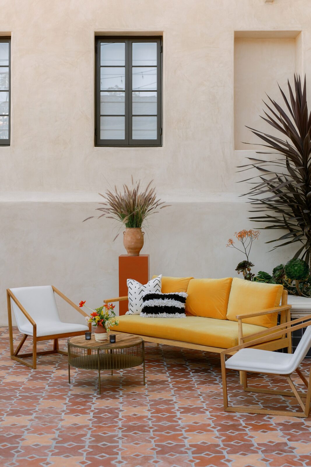 Hotel San Buena courtyard